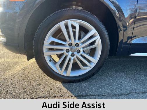 2020 Audi Q5 45 Premium Plus