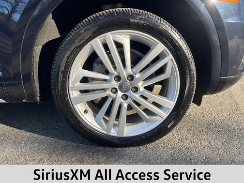 2020 Audi Q5 45 Premium Plus