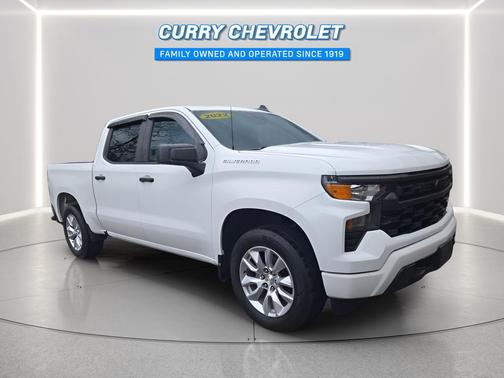 Summit White 2022 Chevrolet Silverado 1500 Custom