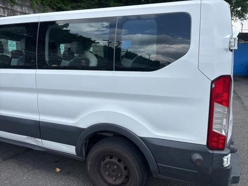 2017 Ford Transit-350 XLT