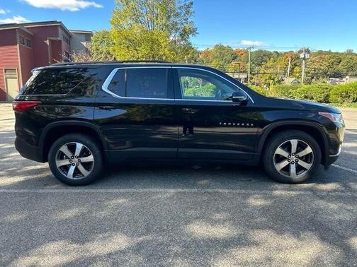 2020 Chevrolet Traverse LT Leather