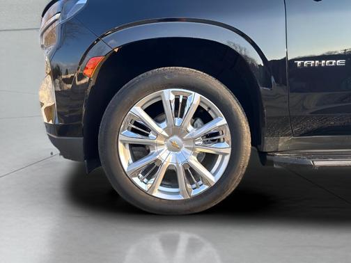 2023 Chevrolet Tahoe 4WD High Country