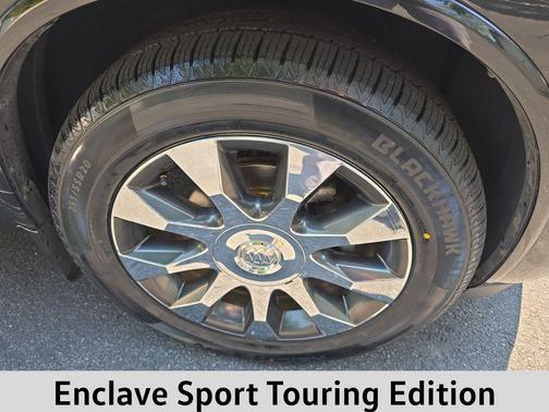 2017 Buick Enclave Leather