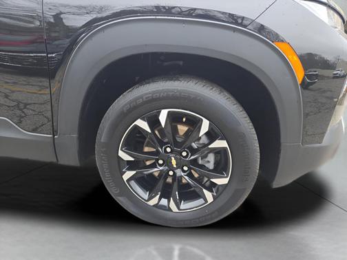 Mosaic Black Metallic 2023 Chevrolet Trailblazer LT