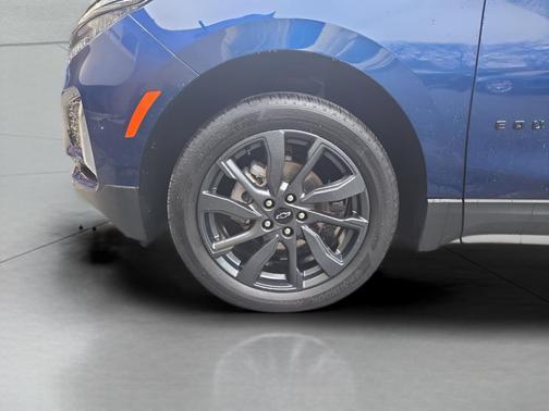 Blue Glow Metallic 2022 Chevrolet Equinox AWD RS