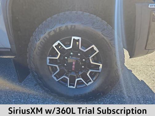 2025 GMC Sierra 2500 AT4