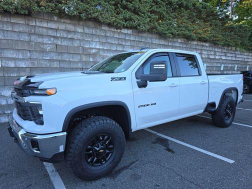 2025 Chevrolet Silverado 2500 LT