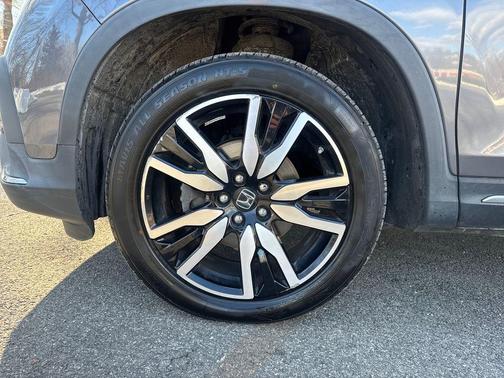 2021 Honda Pilot AWD Elite