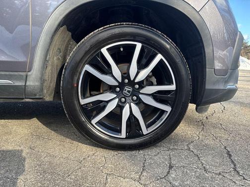 2021 Honda Pilot AWD Elite