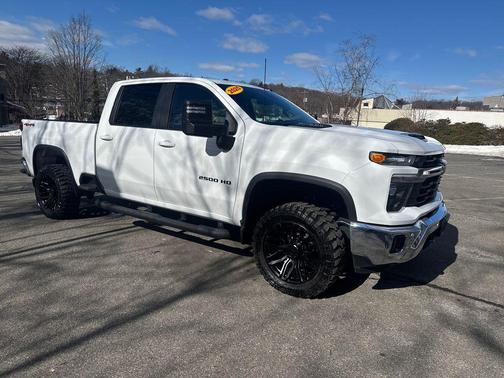 2025 Chevrolet Silverado 2500 LT