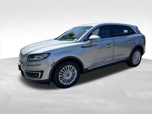 2020 Lincoln Nautilus Standard