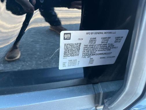 2024 Chevrolet Suburban LS