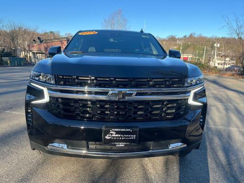 2024 Chevrolet Suburban LS