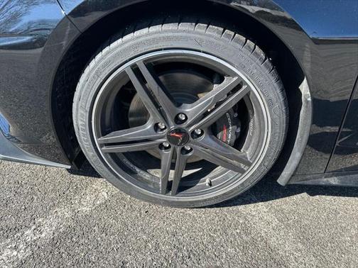 2025 Chevrolet Corvette Stingray w/2LT