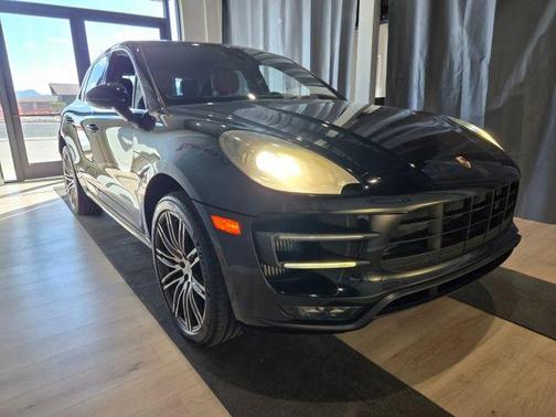 2015 Porsche Macan Turbo