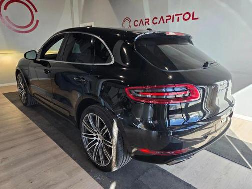 2015 Porsche Macan Turbo