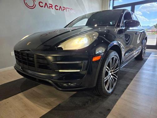 2015 Porsche Macan Turbo