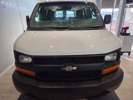 2016 Chevrolet Express 2500 LS
