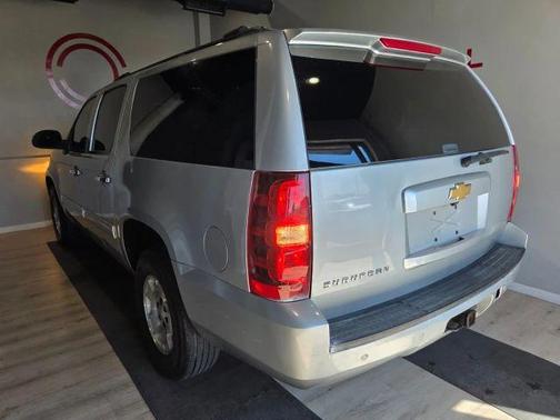 2013 Chevrolet Suburban 1500 LS