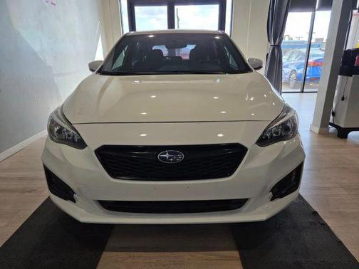 2017 Subaru Impreza 2.0i Sport