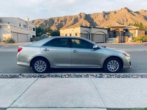 2013 Toyota Camry LE