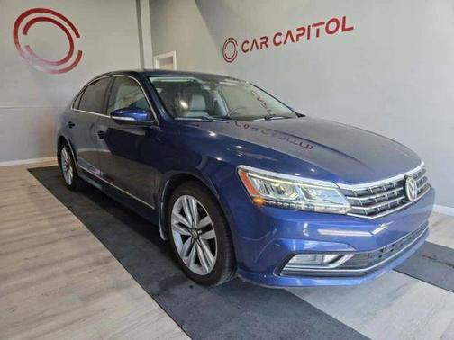 2017 Volkswagen Passat 1.8T SE w/Technology