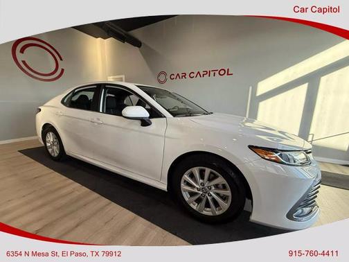 2022 Toyota Camry LE