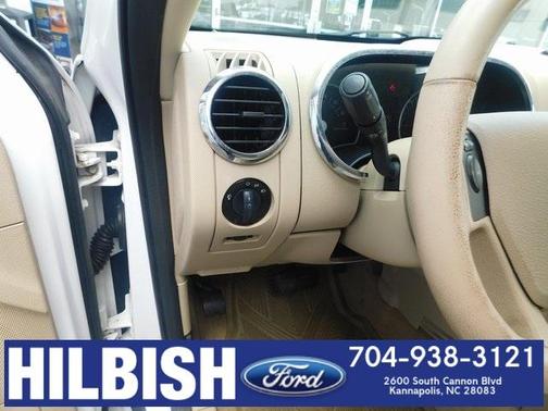 Photo 3 of 21 of 2006 Ford Explorer XLT