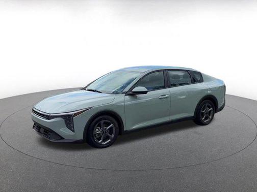 Morning Haze 2025 Kia K4 LXS