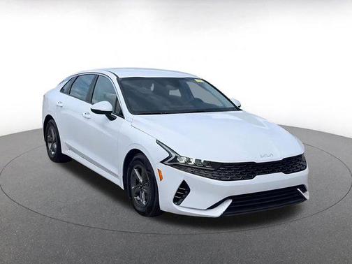 2023 Kia K5 LXS