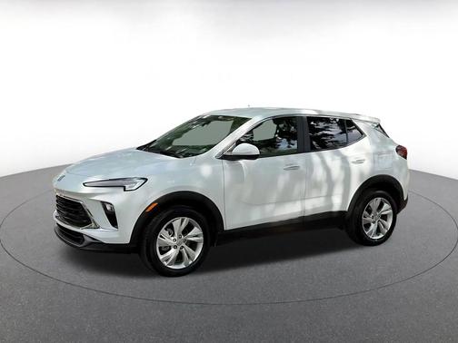 Summit White 2025 Buick Encore GX Preferred