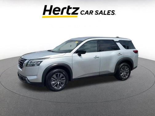 2024 Nissan Pathfinder S FWD