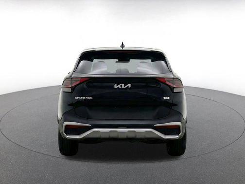 Ebony Black 2025 Kia Sportage LX