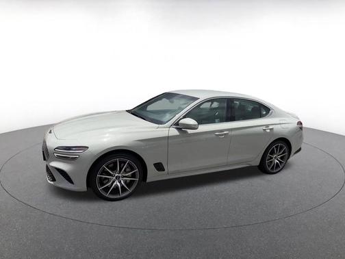 Vatna Gray 2025 Genesis G70 2.5T RWD