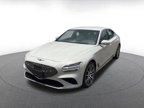 Vatna Gray 2025 Genesis G70 2.5T RWD