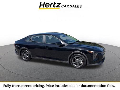 Aurora Black Pearl 2025 Kia K4 LXS