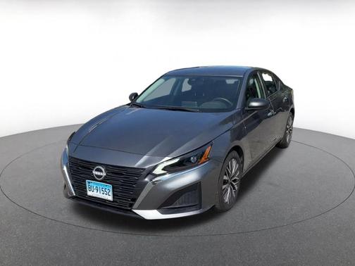 Gun Metallic 2025 Nissan Altima SV FWD