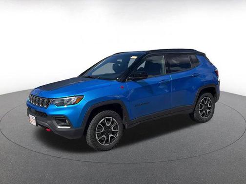 2025 Jeep Compass Trailhawk