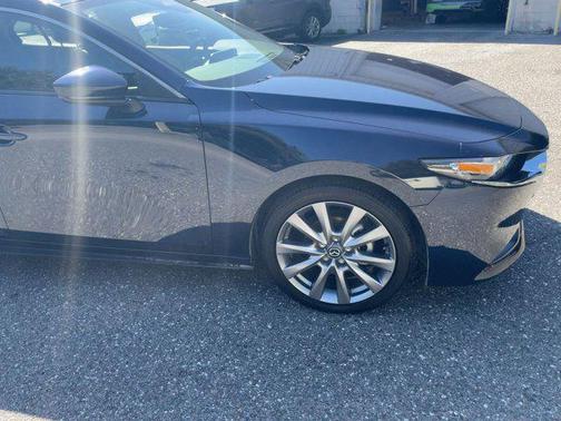 2025 Mazda Mazda3 FWD w/Preferred Package