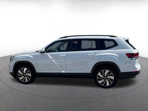 2024 Volkswagen Atlas 2.0T SE w/Technology 4MOTION