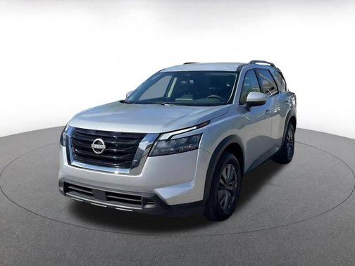 2025 Nissan Pathfinder SV FWD