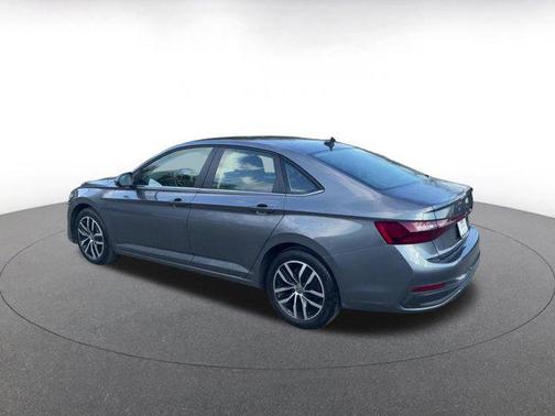 Gray 2025 Volkswagen Jetta 1.5T SE