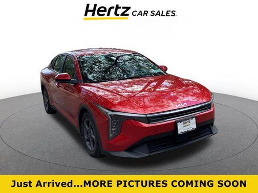Currant Red 2025 Kia K4 LXS
