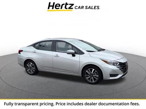 Brilliant Silver Metallic 2025 Nissan Versa 1.6 SV