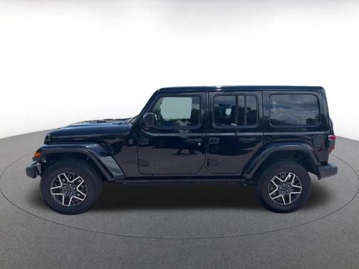 Black Clearcoat 2025 Jeep Wrangler Sahara
