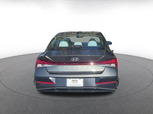 2025 Hyundai ELANTRA HEV Limited