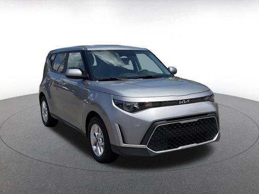 Steel Gray 2025 Kia Soul LX