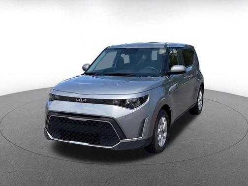 Steel Gray 2025 Kia Soul LX