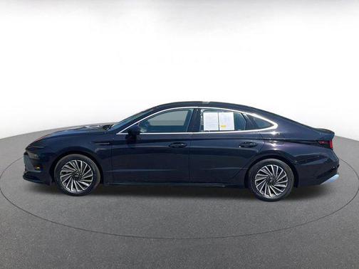 2024 Hyundai SONATA Hybrid SE