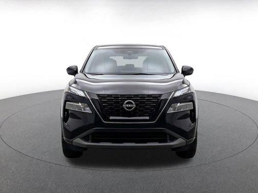 Super Black 2025 Nissan Rogue SV